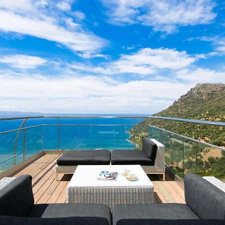 Beachfront Ravdoucha Epavlis Eleni Villa - Pool, Hot Tub, Gym, Sauna, Private Parking, Wifi Chania  Екстер'єр фото