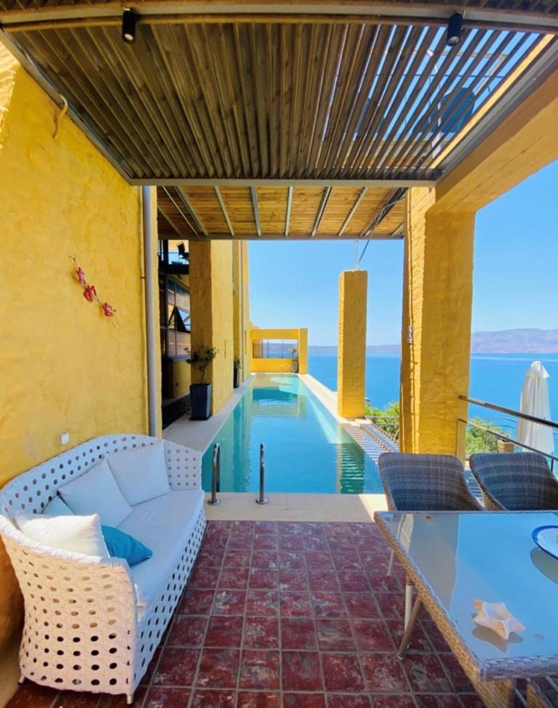 Beachfront Ravdoucha Epavlis Eleni Villa - Pool, Hot Tub, Gym, Sauna, Private Parking, Wifi Chania  Екстер'єр фото