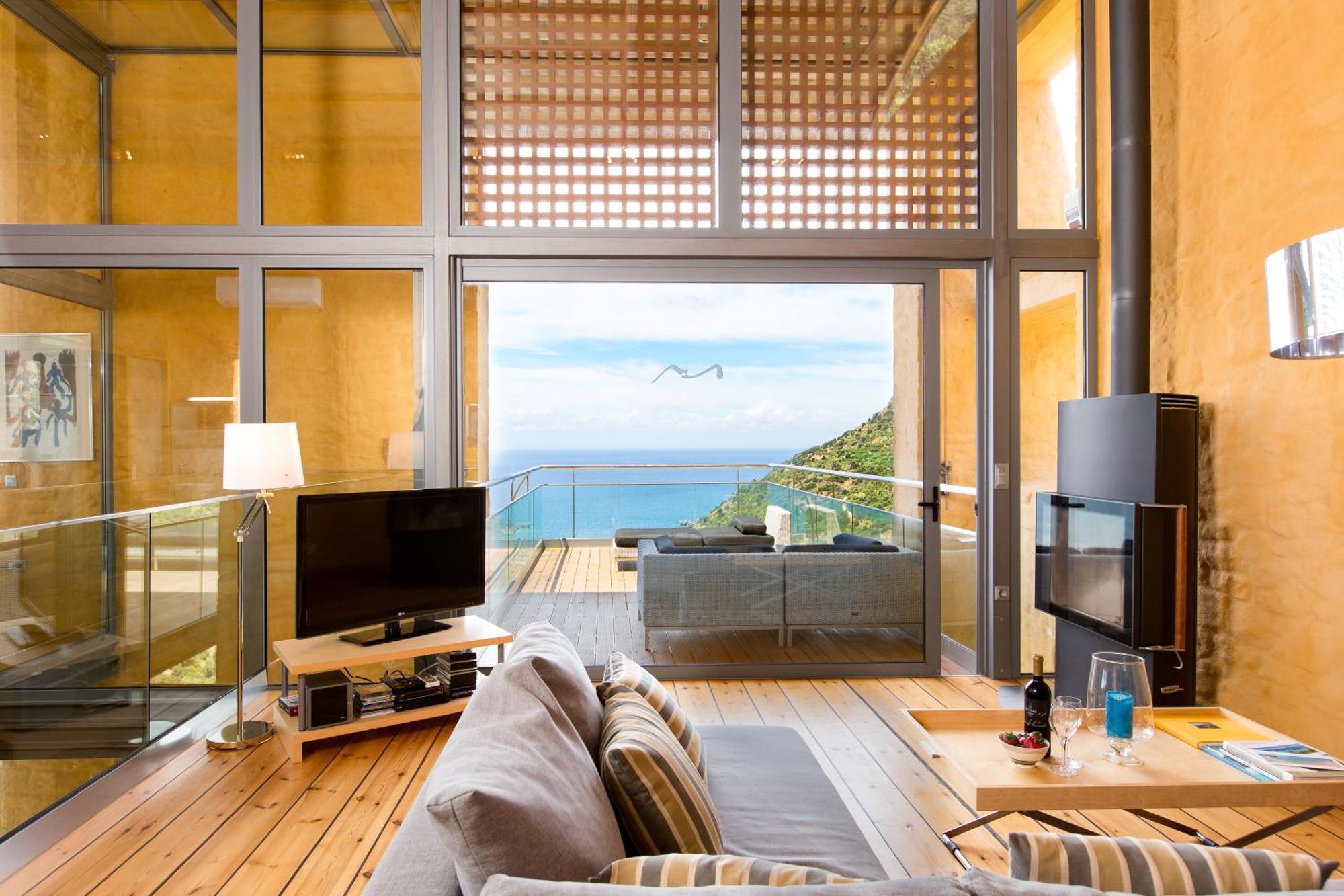 Beachfront Ravdoucha Epavlis Eleni Villa - Pool, Hot Tub, Gym, Sauna, Private Parking, Wifi Chania  Екстер'єр фото